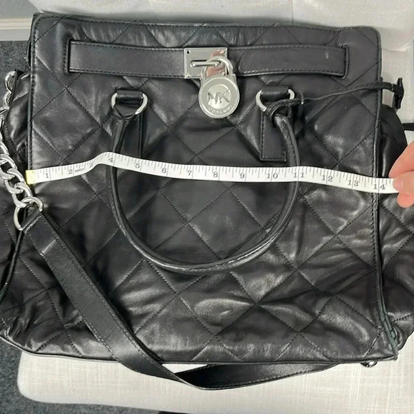 Michael Kors Large Quilted Leather Hamilton Tote Bag Black w/ Matching Wallet - Picture 7 of 12